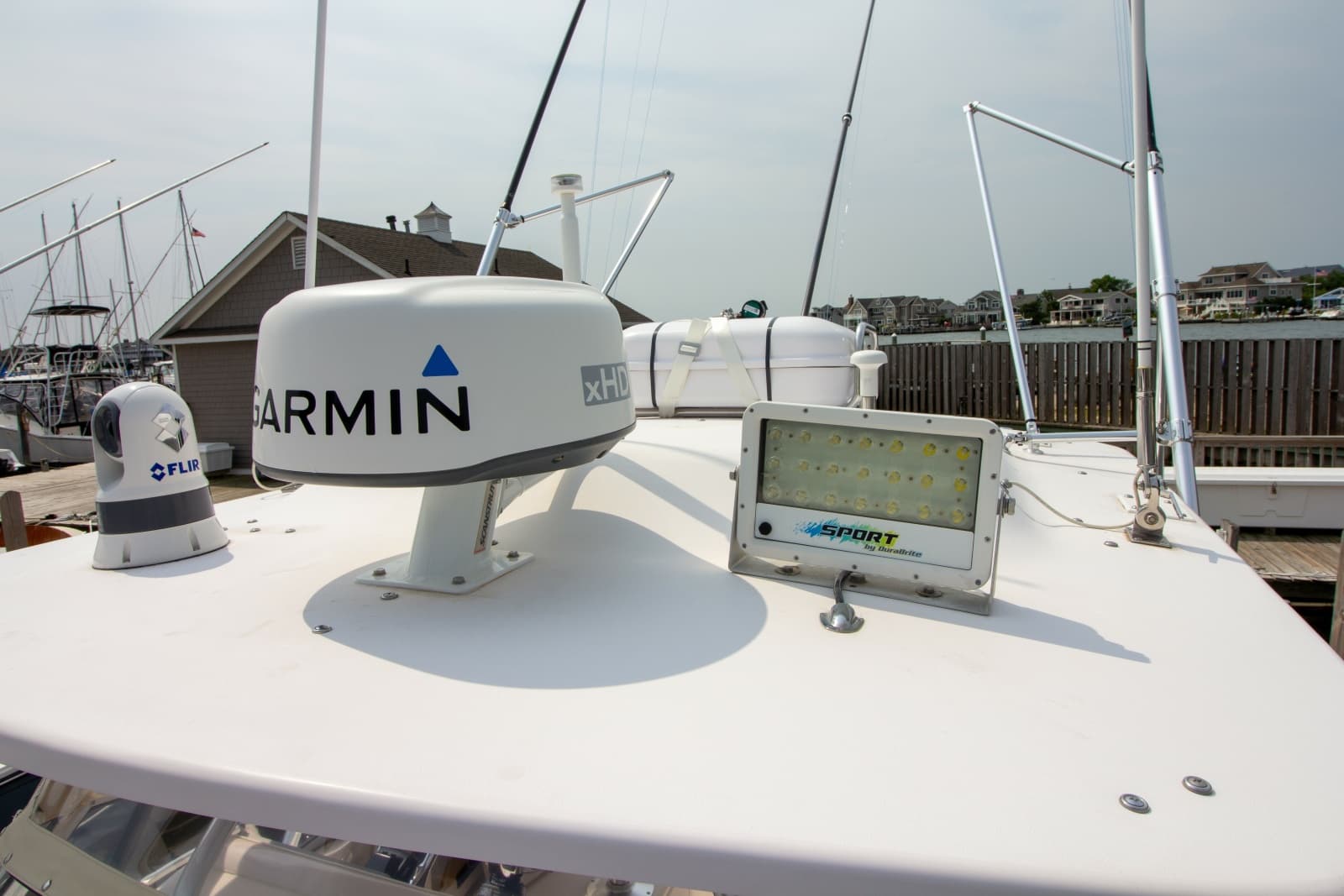 2004 Grady-White Marlin 300
