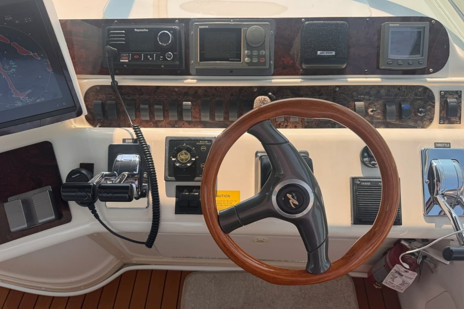 1997 Sea Ray 450 Sundancer