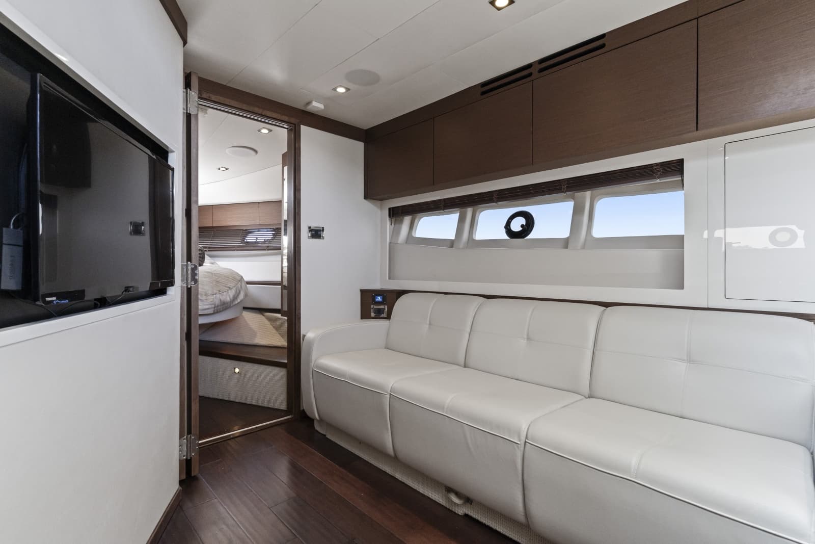 2013 Sea Ray 410 Sundancer