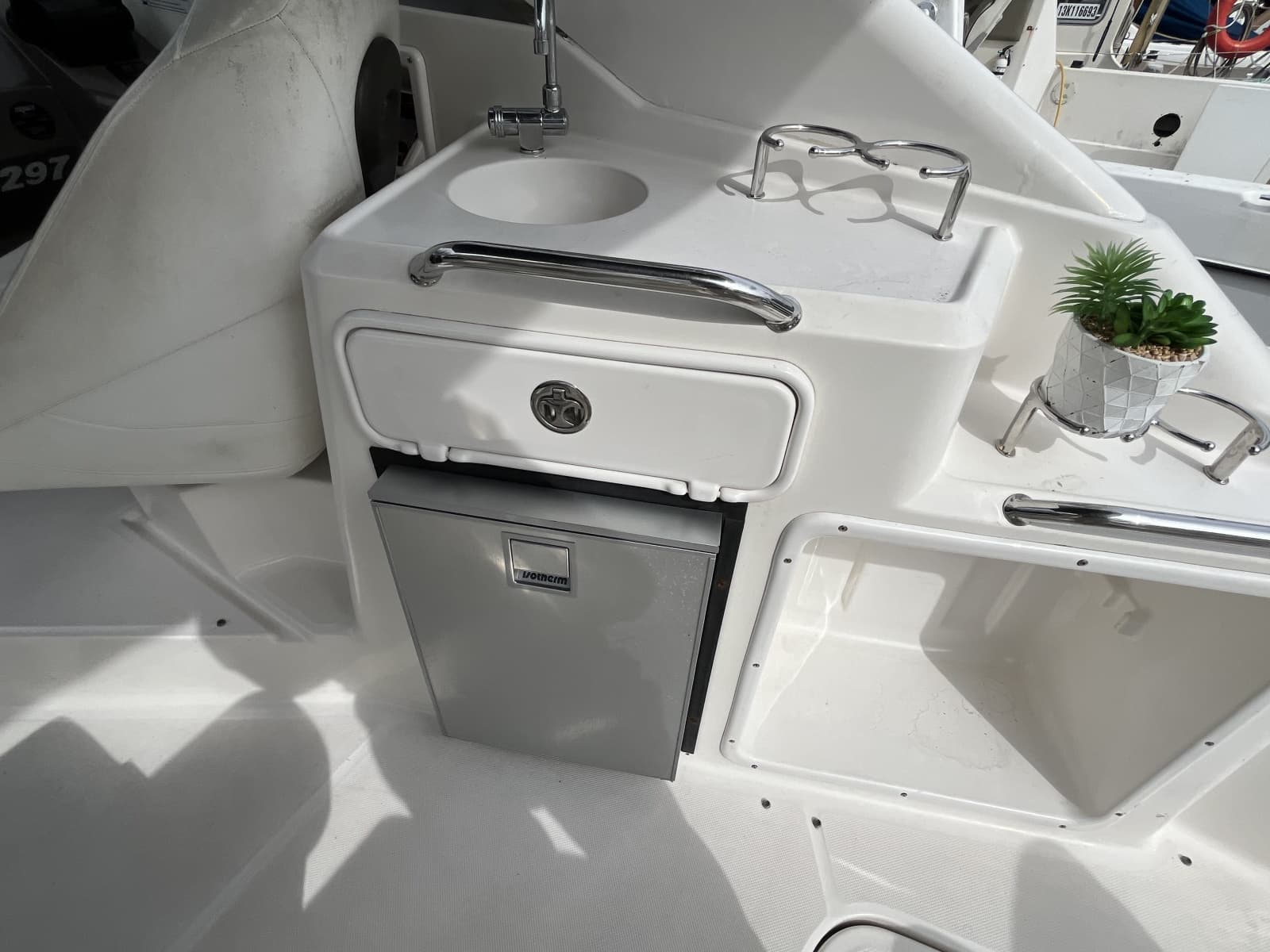 2007 Regal 2860 Window Express