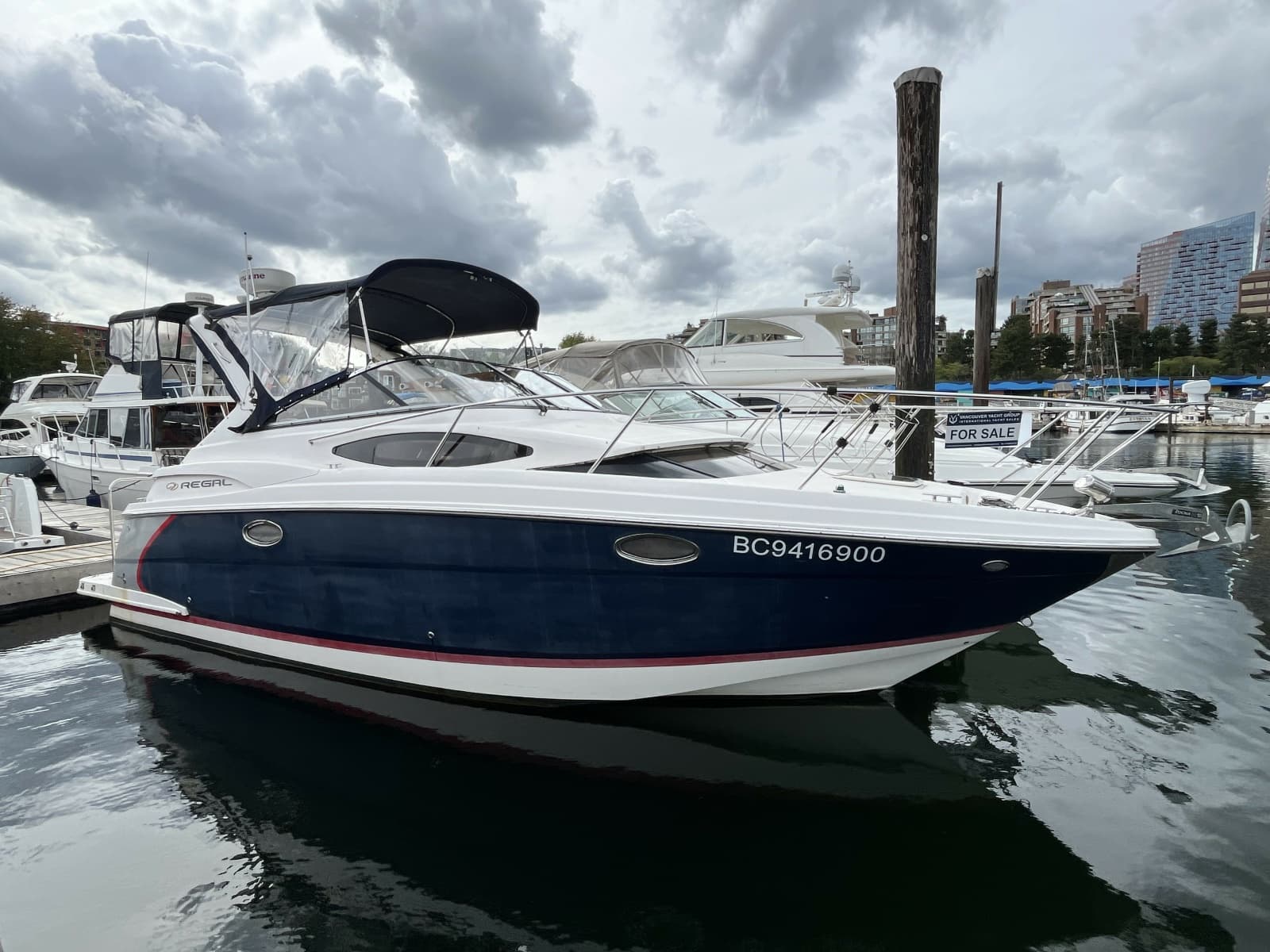 2007 Regal 2860 Window Express