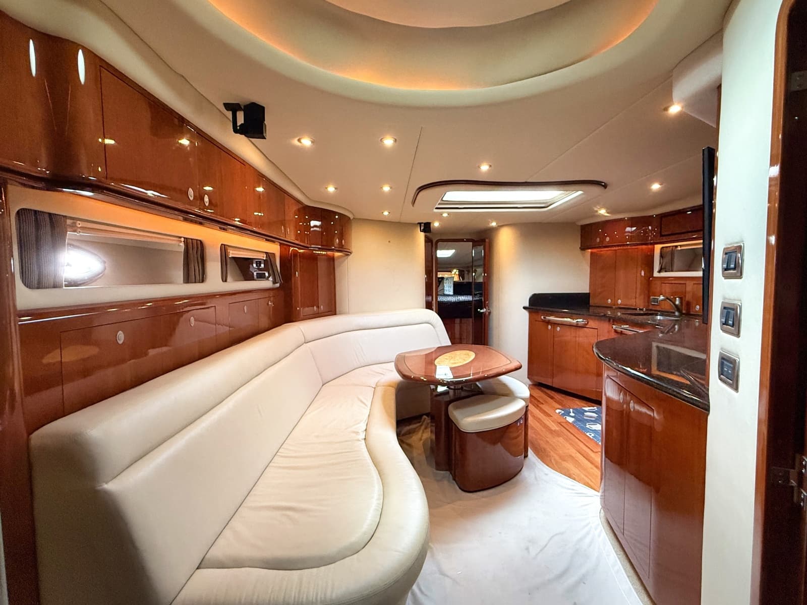 2003 Sea Ray 550 Sundancer