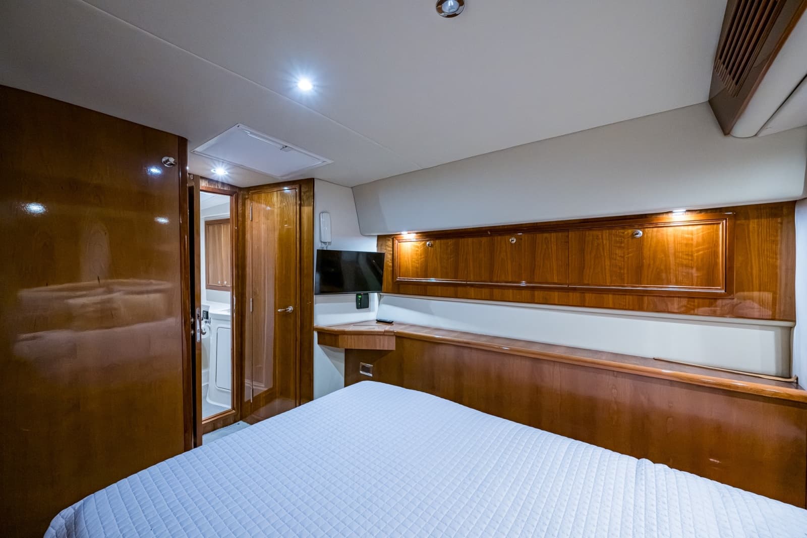 2005 Riviera 51 Flybridge
