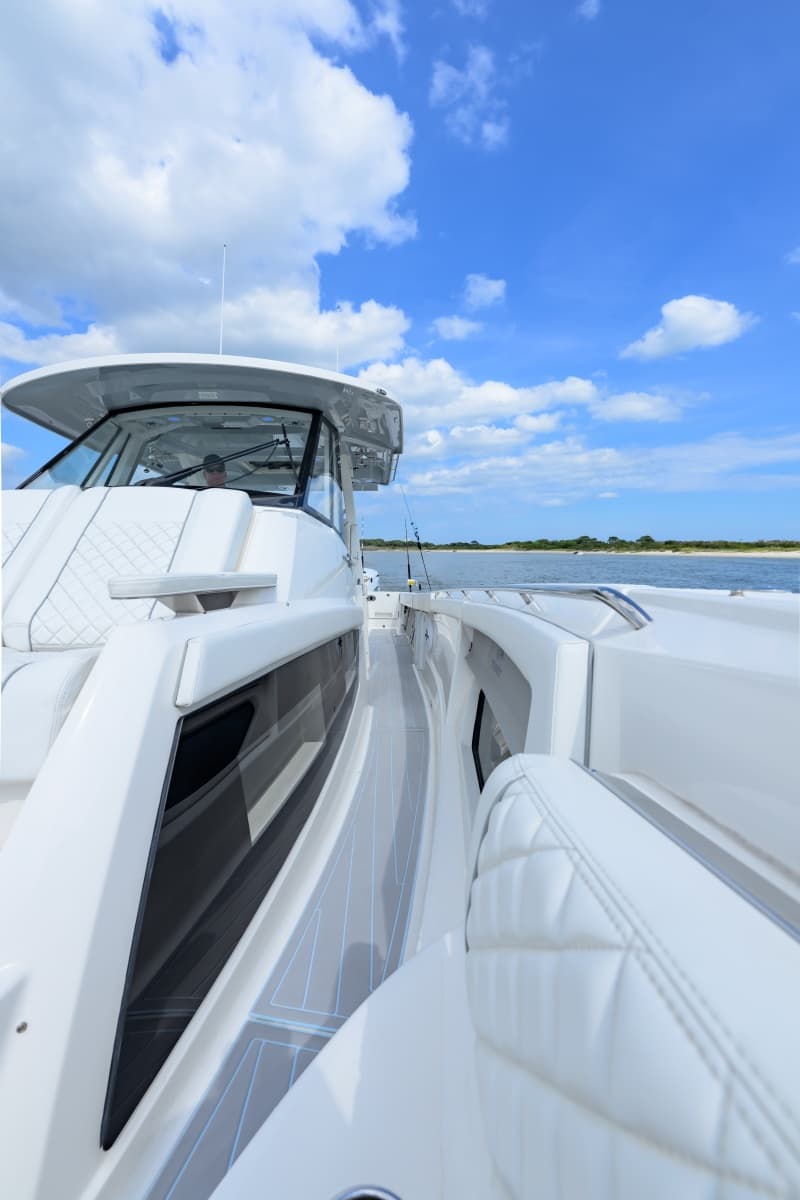 2021 Pursuit S 378 Sport