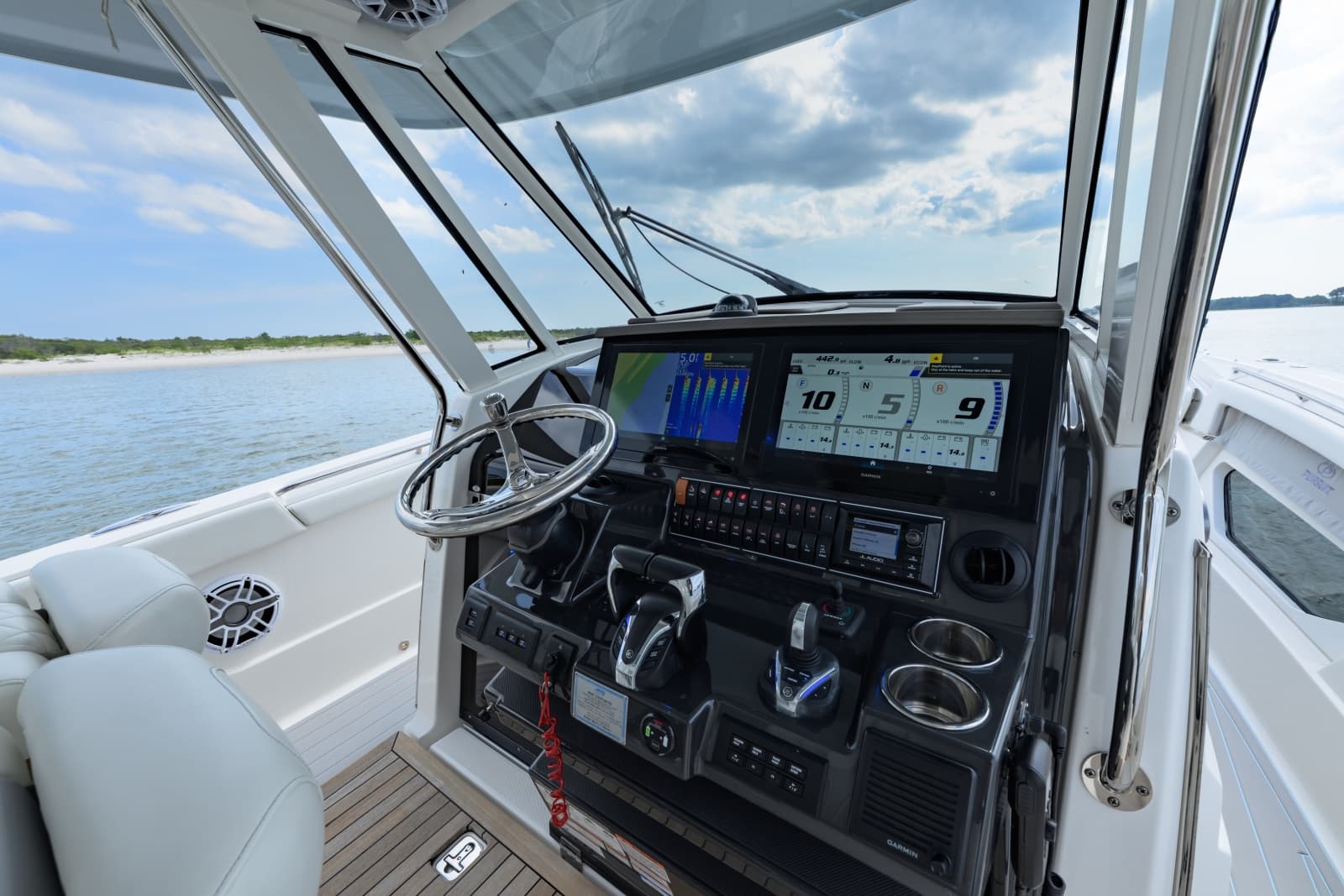 2021 Pursuit S 378 Sport