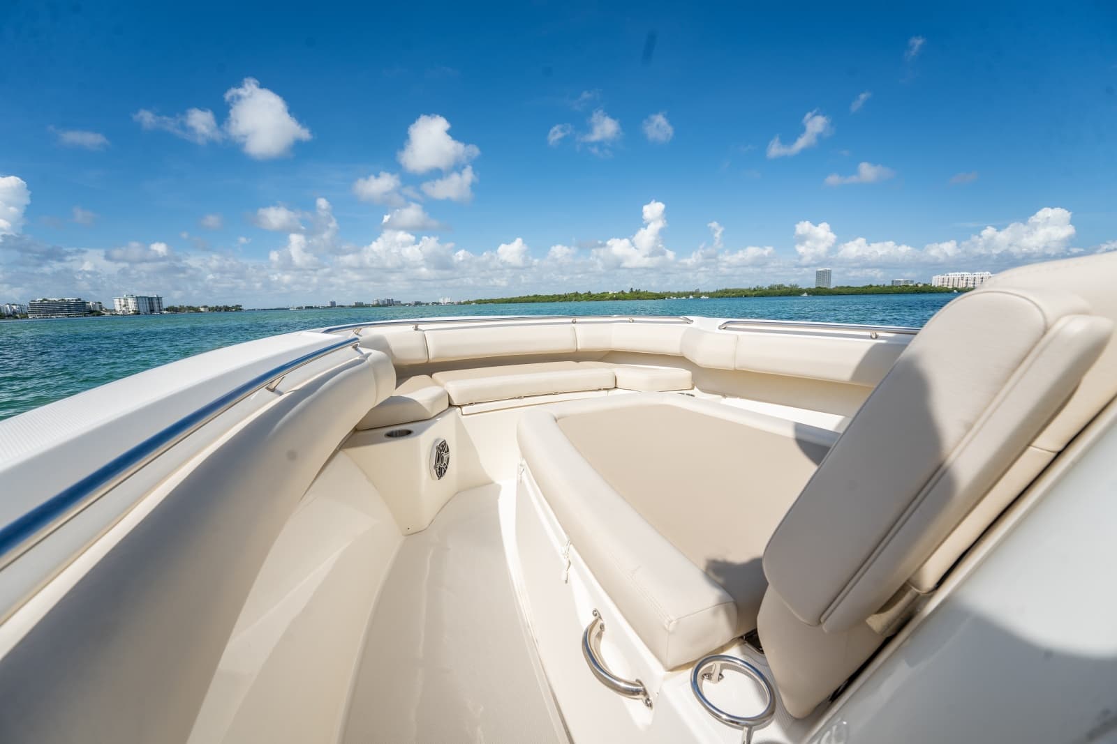 2024 Boston Whaler 280 Outrage