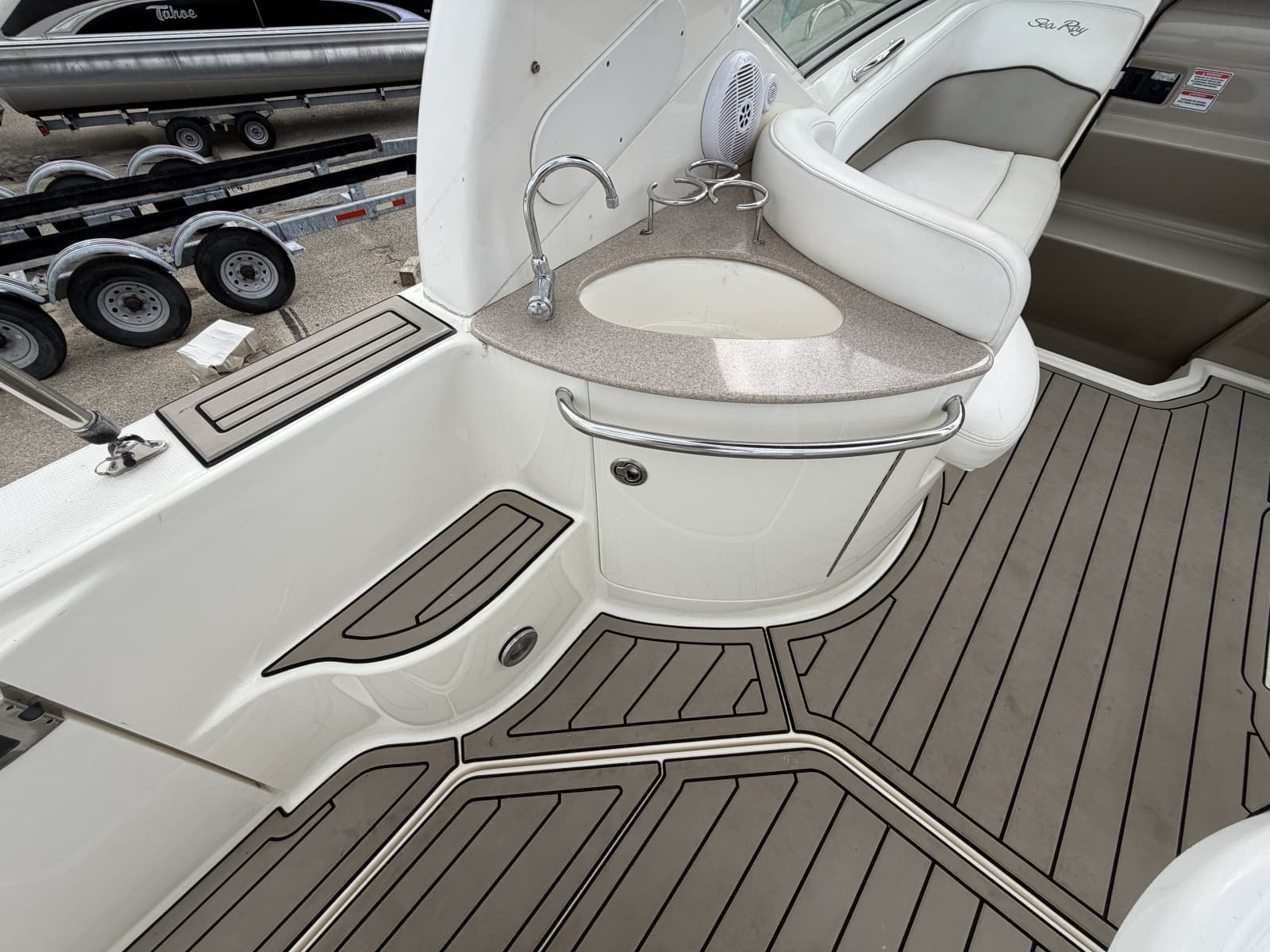 2006 Sea Ray Sundancer 260