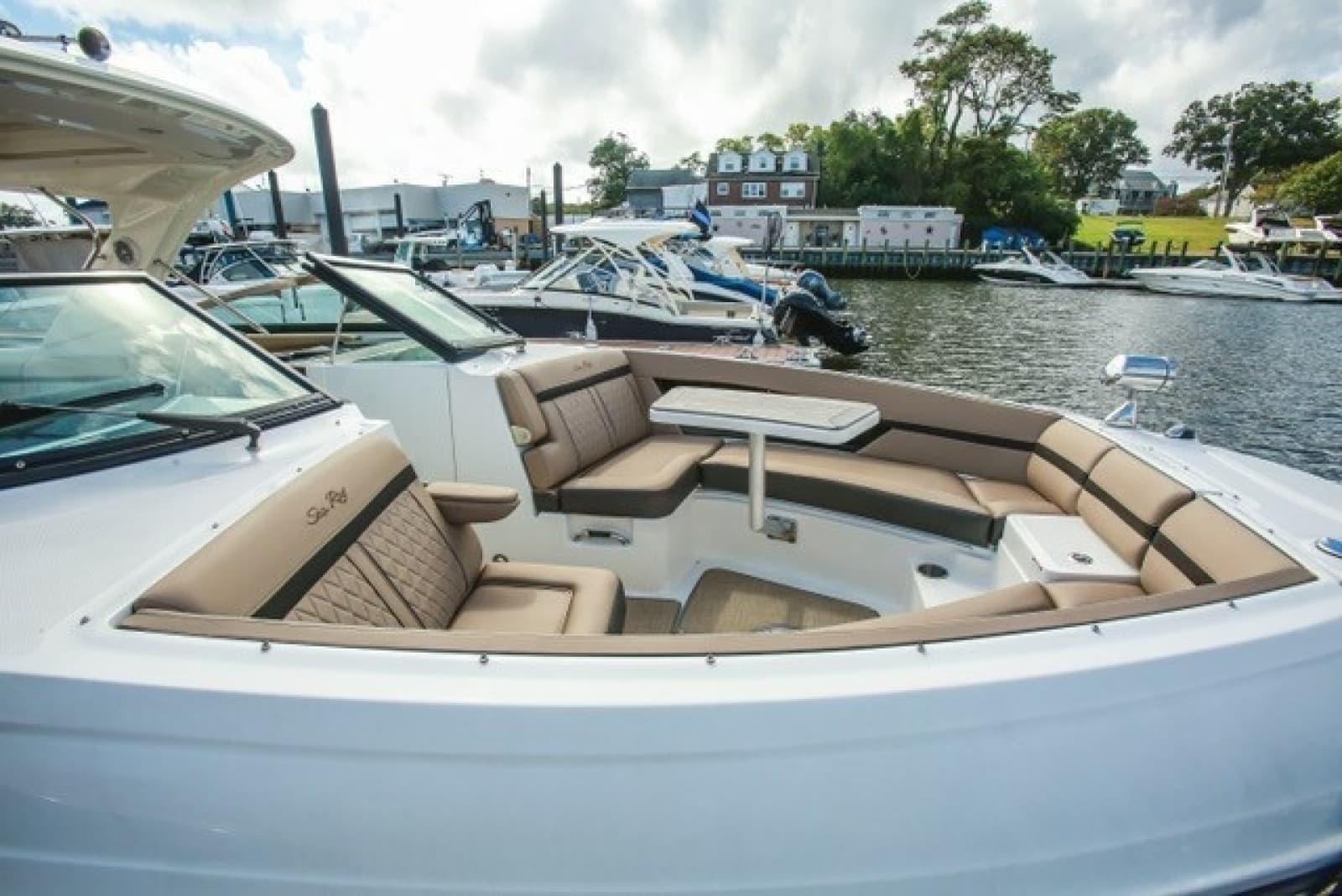 2018 Sea Ray SLX 350