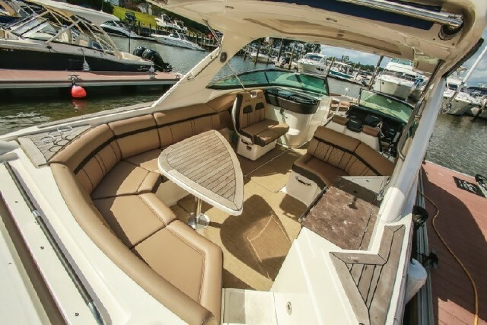 2018 Sea Ray SLX 350