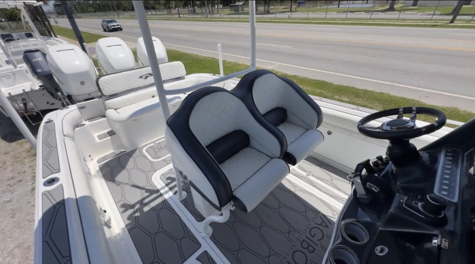 2020 Glasstream 360 SCX