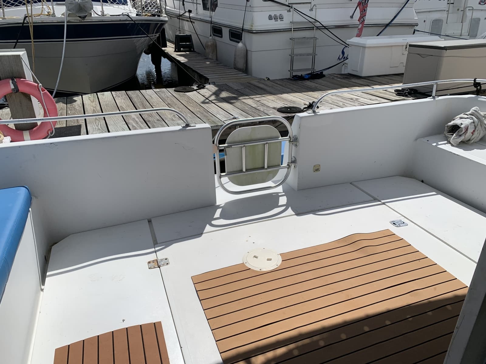 1996 Mainship 40 Sedan Bridge