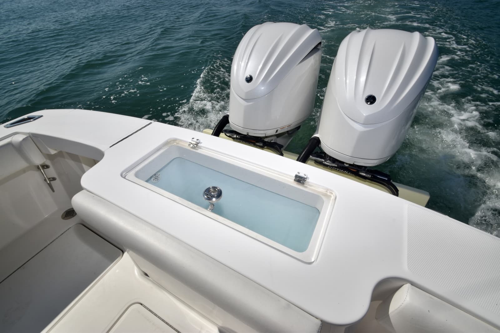 2018 Albemarle 29 Express