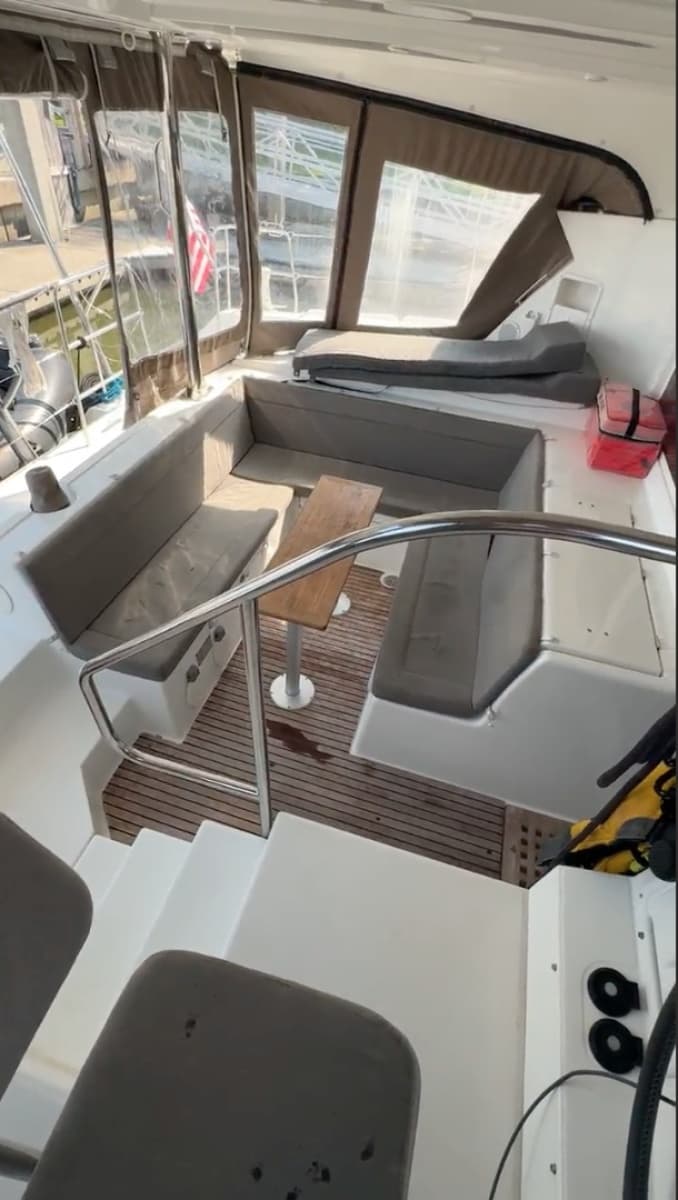 2014 Lagoon 421