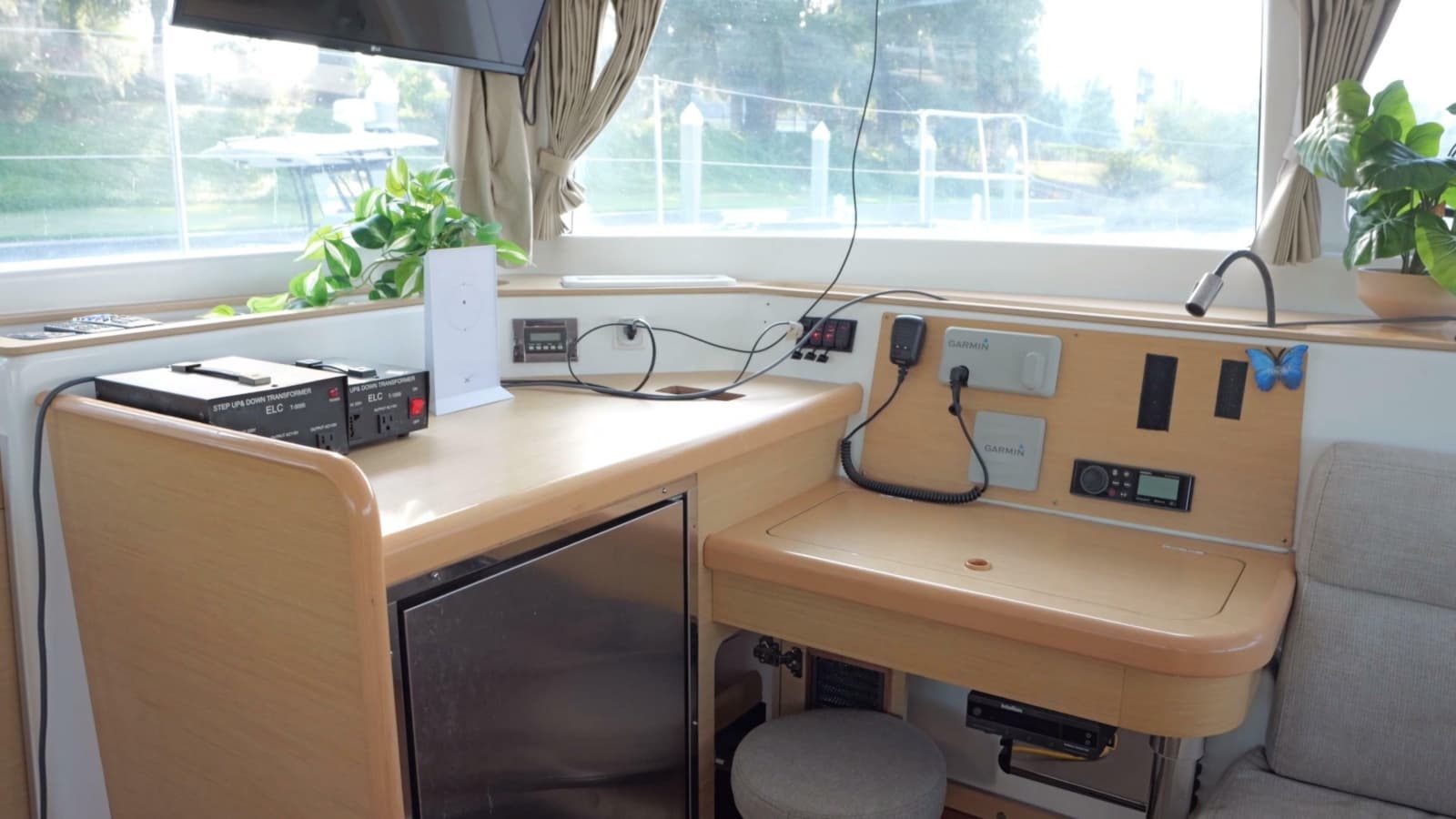 2014 Lagoon 421