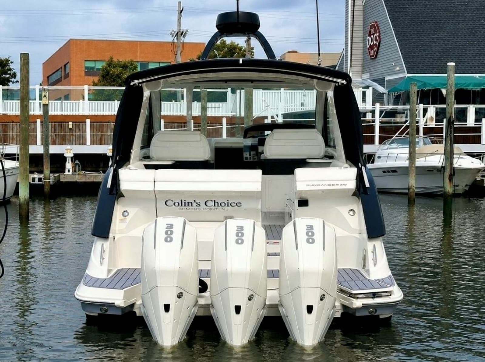 2022 Sea Ray 37 Sundancer 370 OB