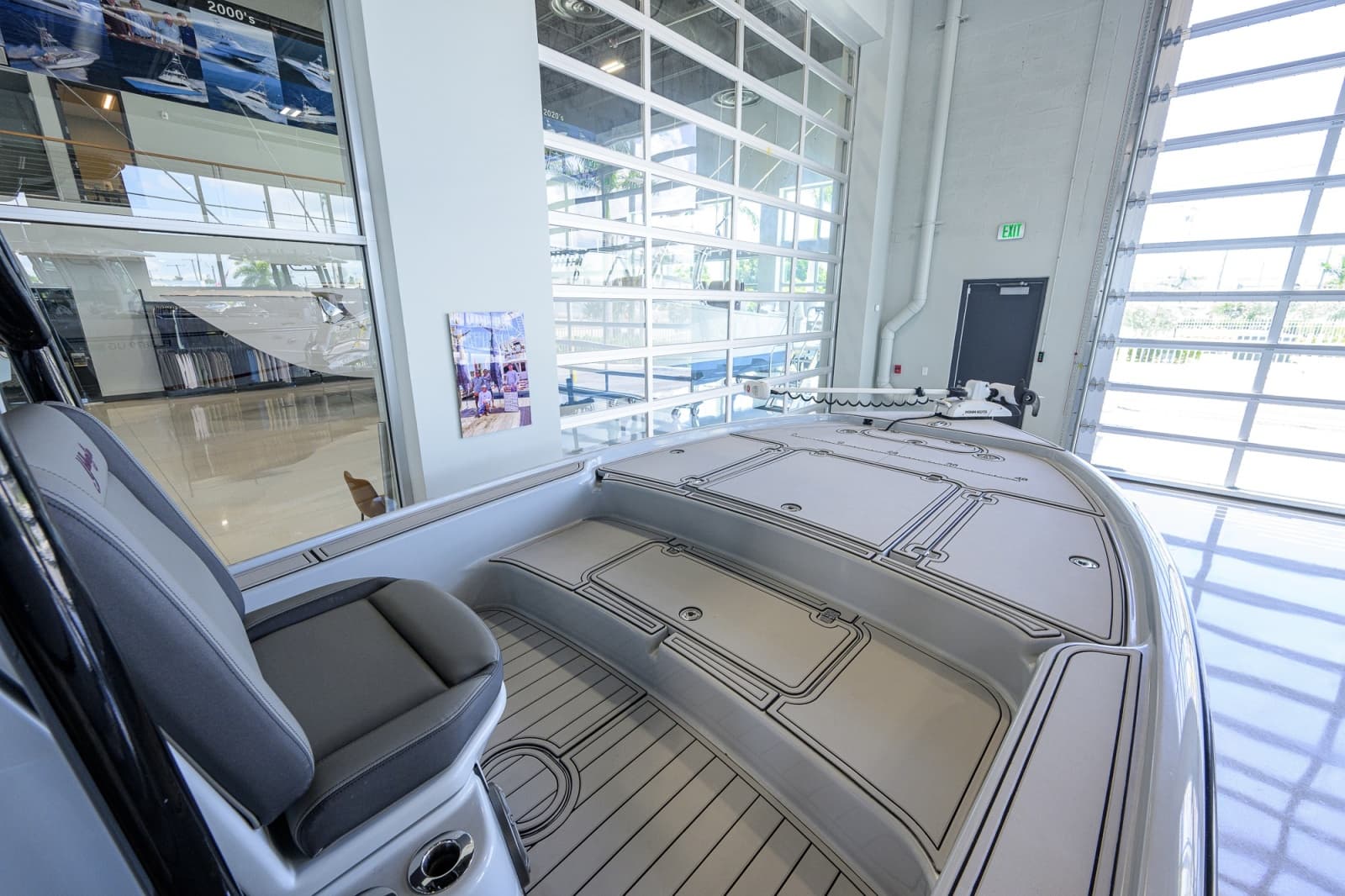 2017 Yellowfin 24 Bay CE