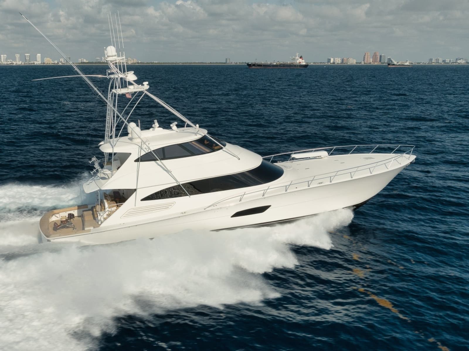 2016 Viking Enclosed Bridge