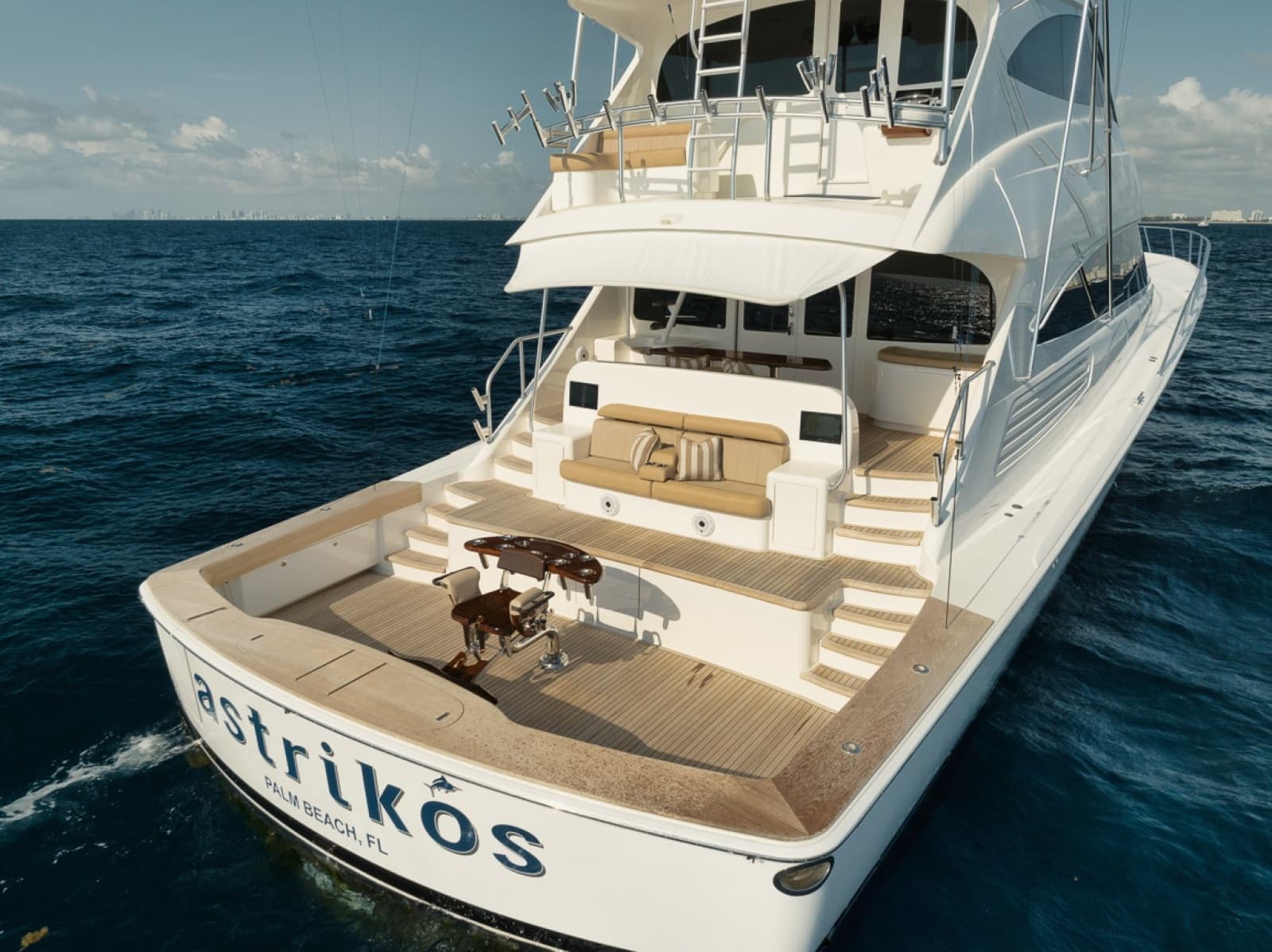 2016 Viking Enclosed Bridge