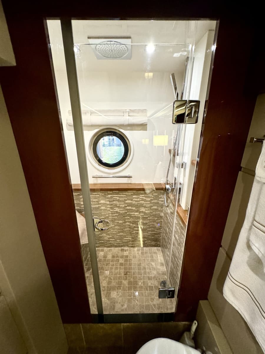 2017 Sea Ray L650 Fly