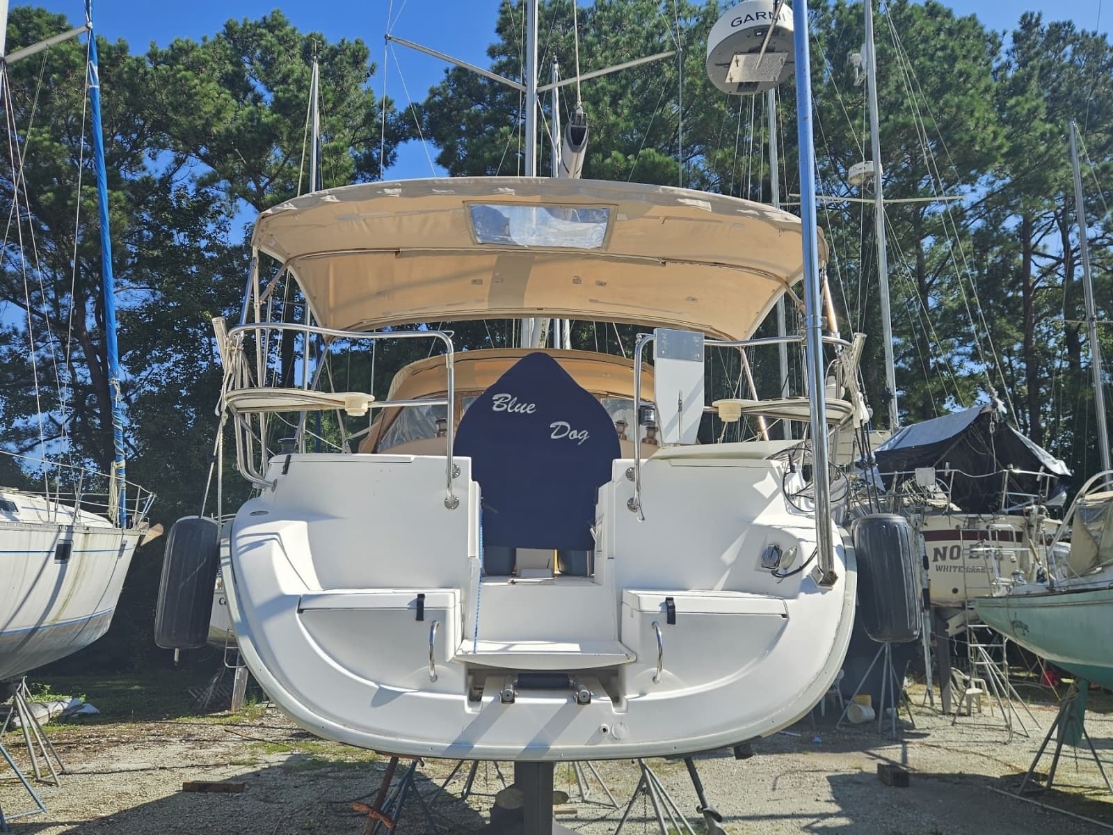 04 Stern view