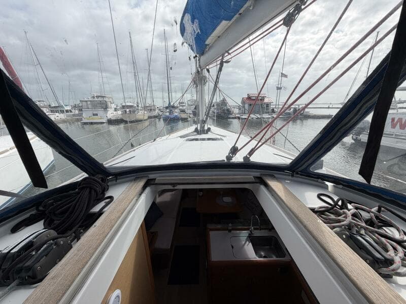 2018 Jeanneau Sun Odyssey 389