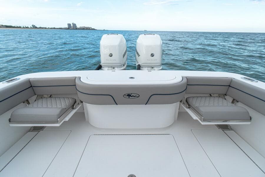 2027 Valhalla Boatworks V-33