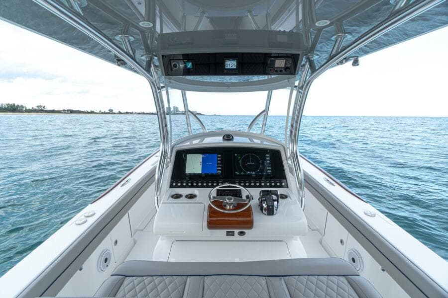 2027 Valhalla Boatworks V-33