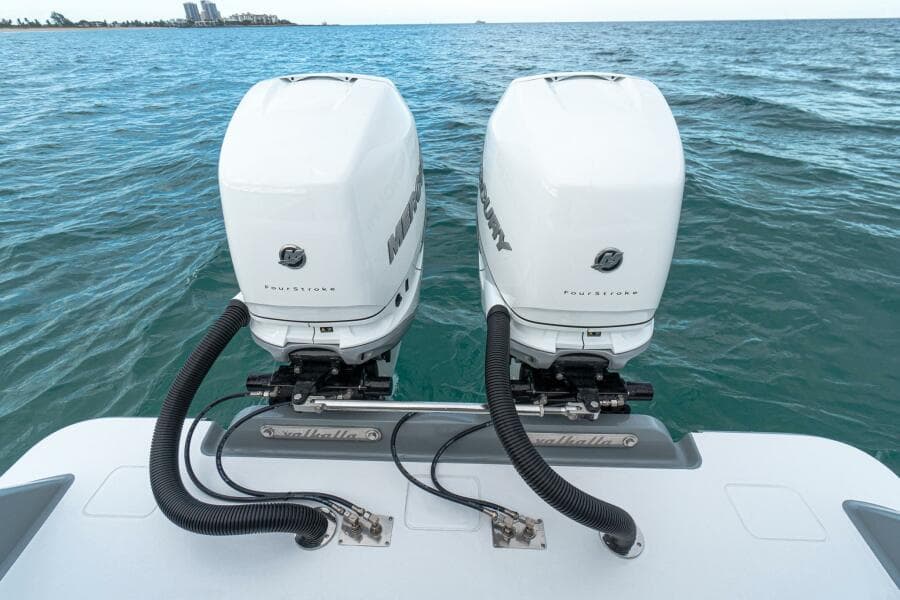 2027 Valhalla Boatworks V-33