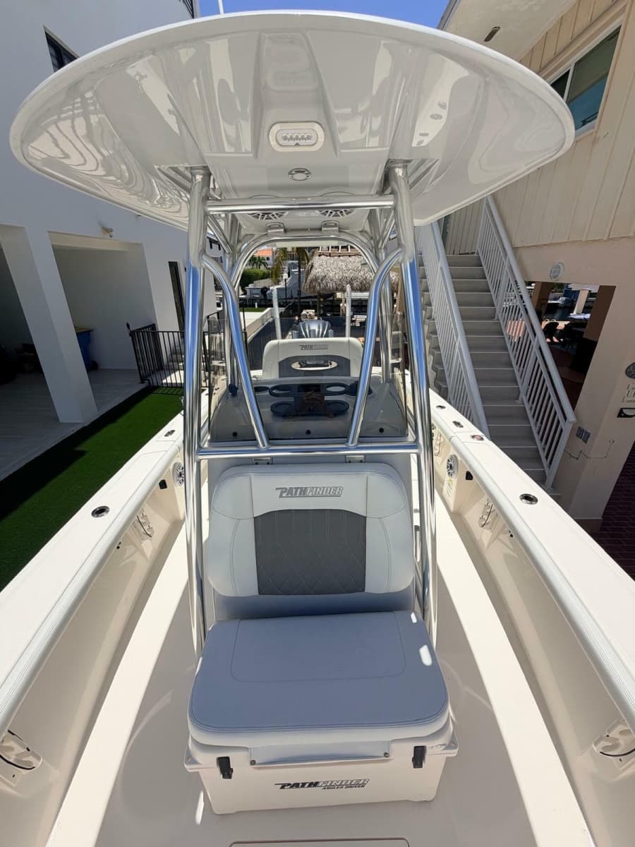 2023 Pathfinder 2400 Open