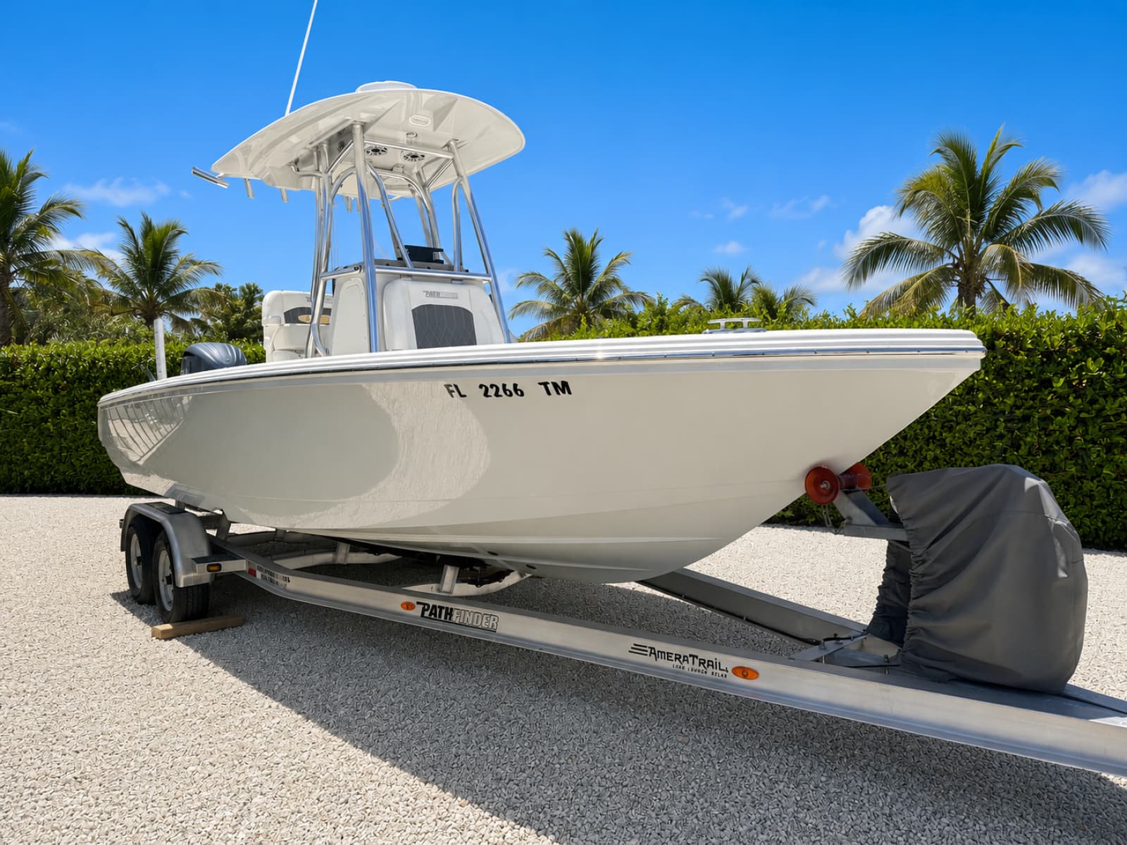 2023 Pathfinder 2400 Open