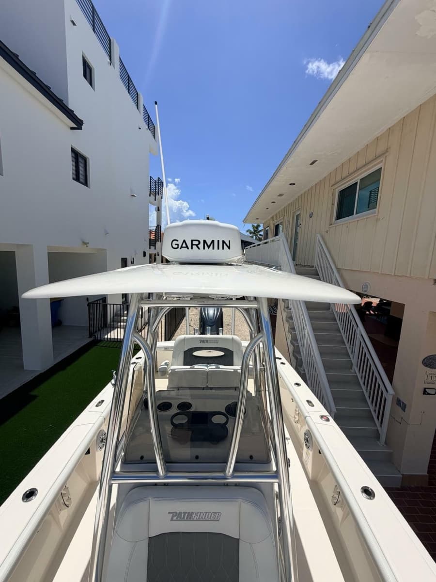 2023 Pathfinder 2400 Open