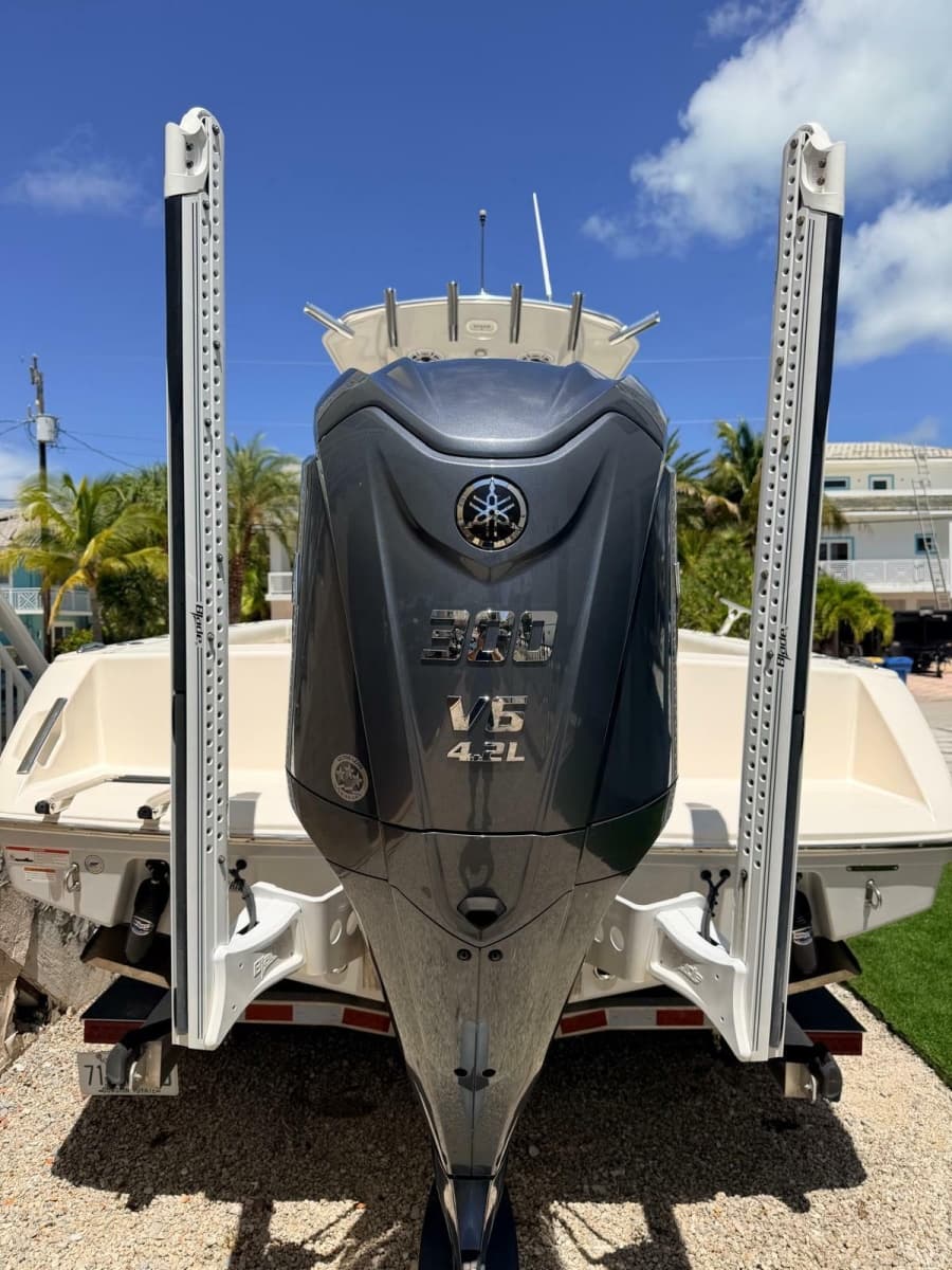 2023 Pathfinder 2400 Open