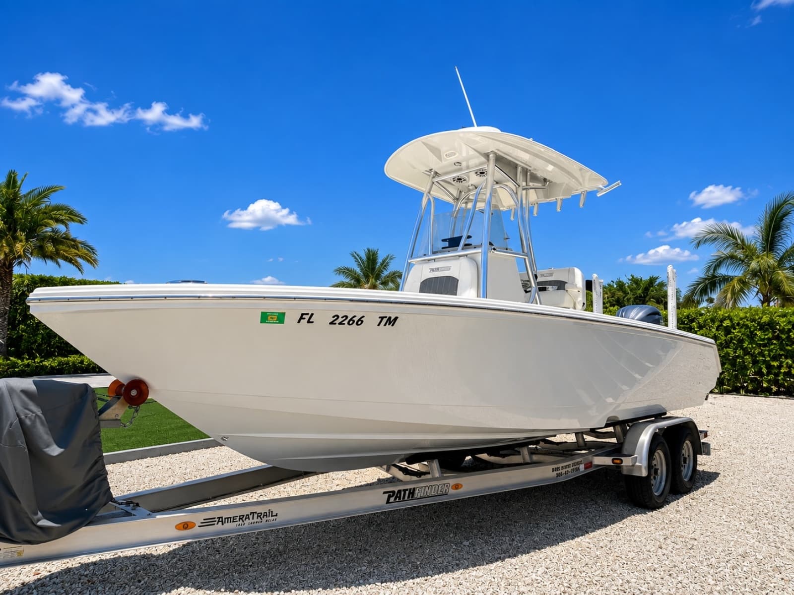 2023 Pathfinder 2400 Open