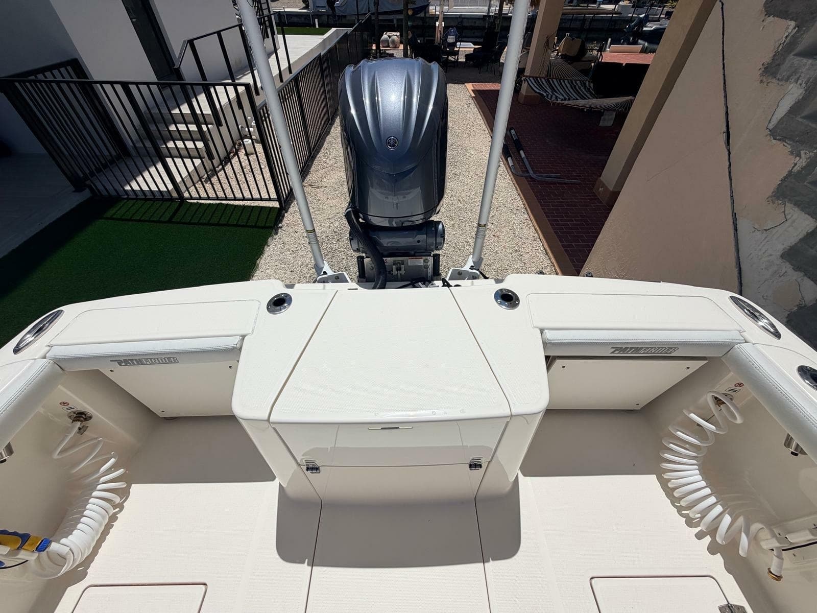 2023 Pathfinder 2400 Open