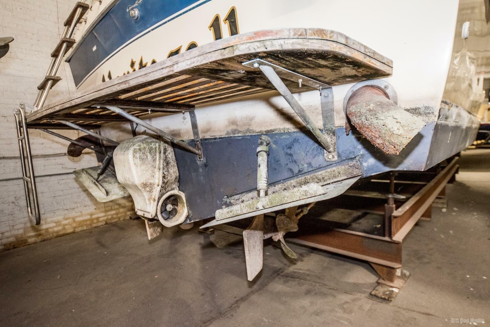1985 Chris-Craft 