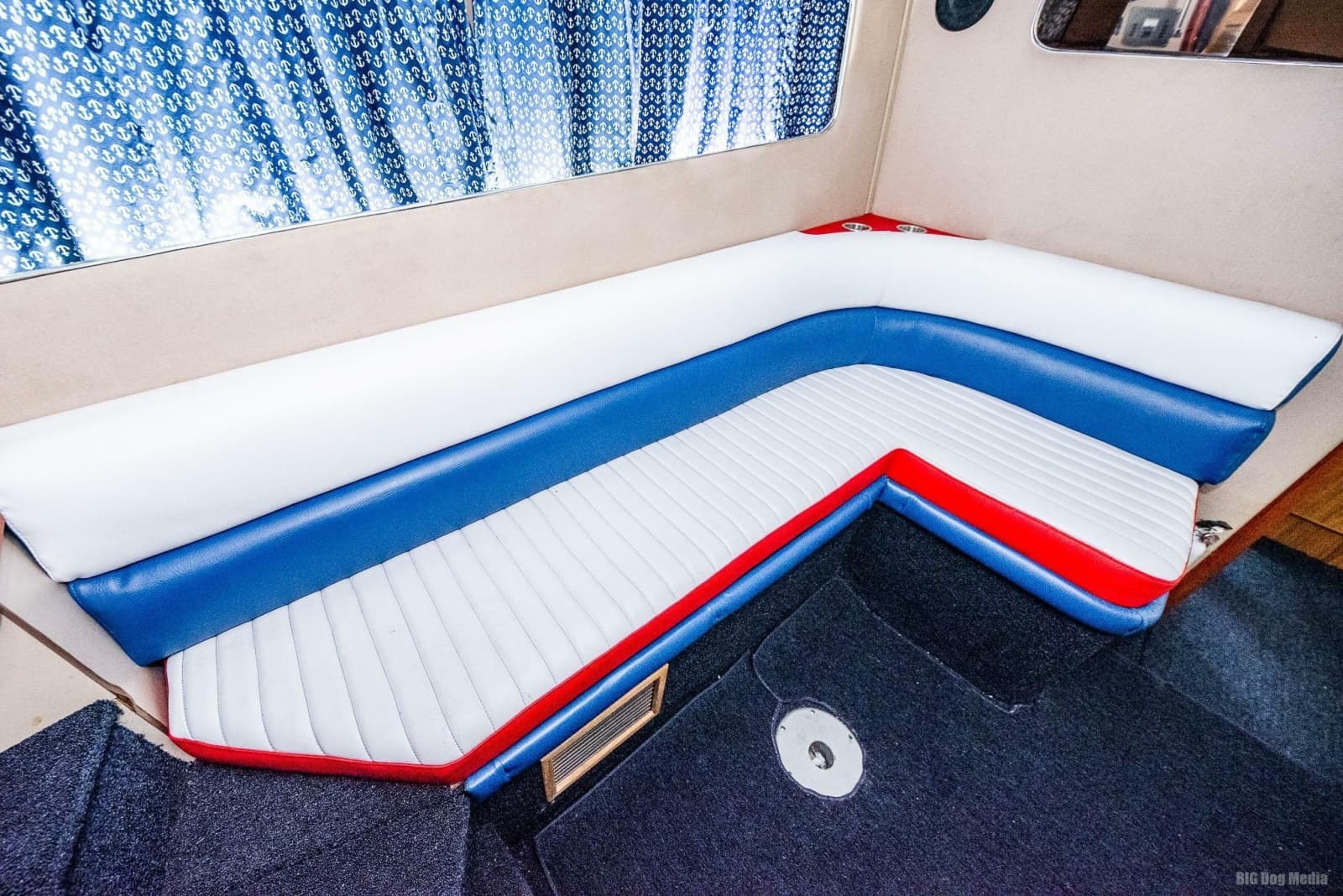 1985 Chris-Craft 