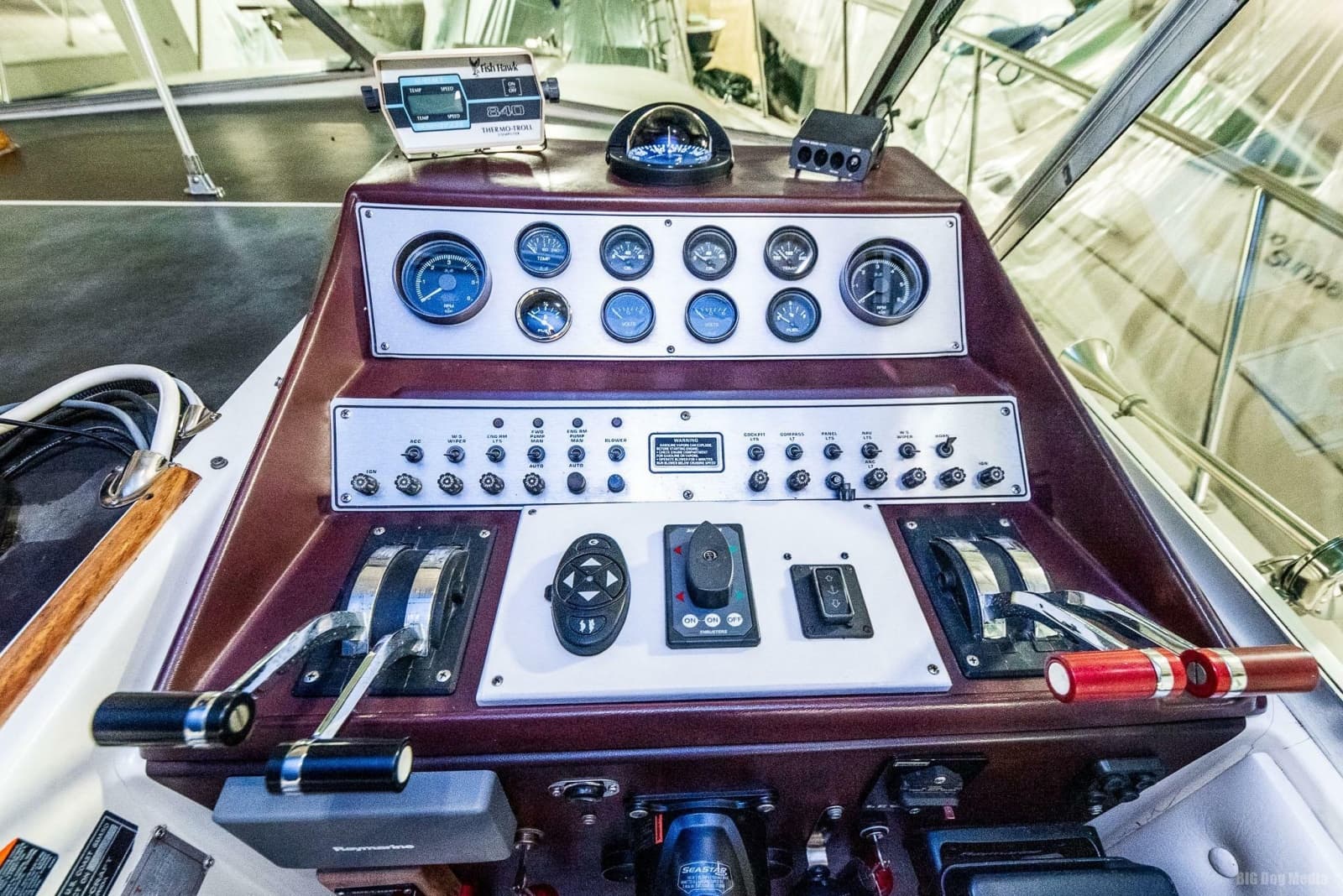 1985 Chris-Craft 