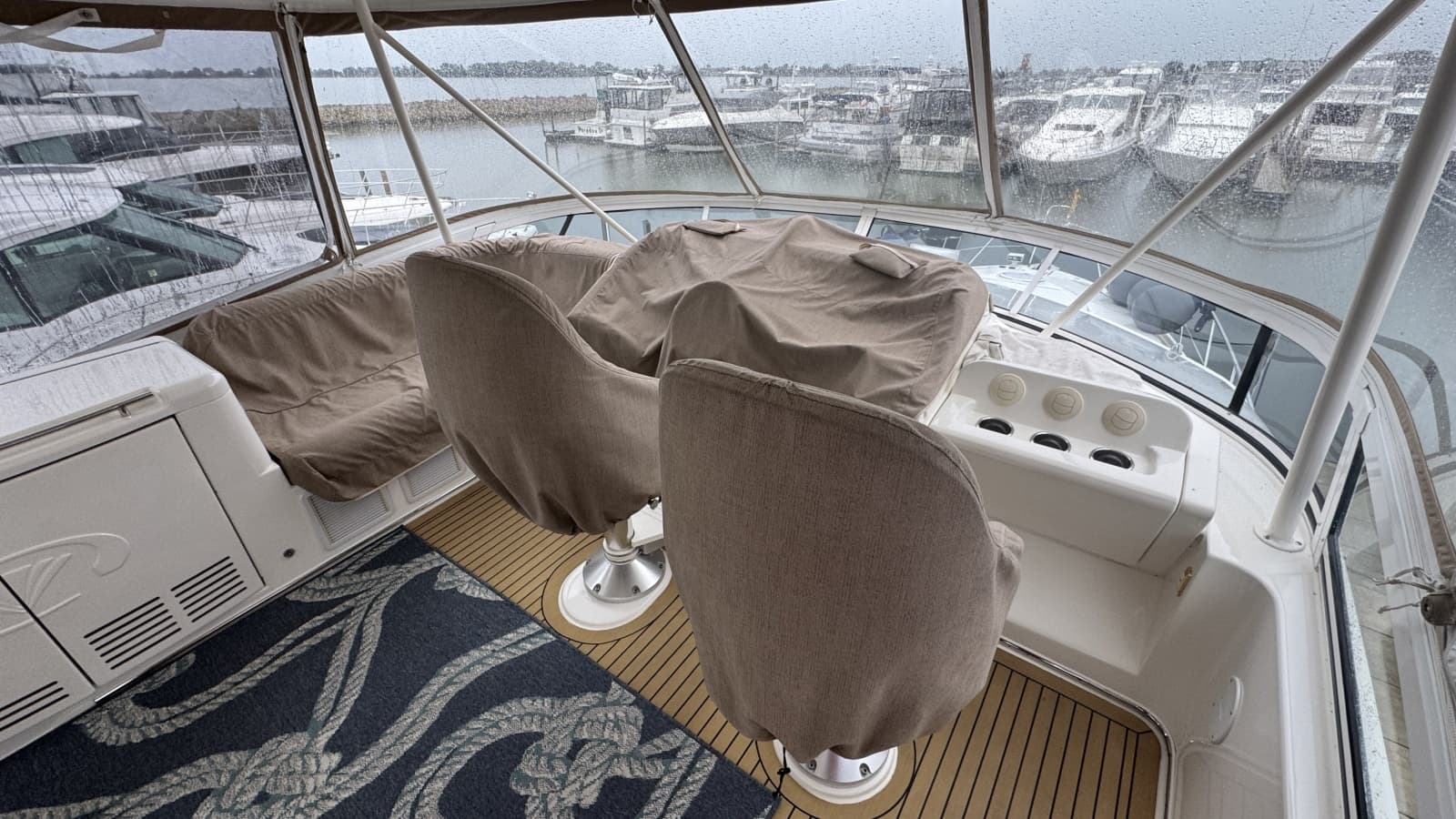 Flybridge