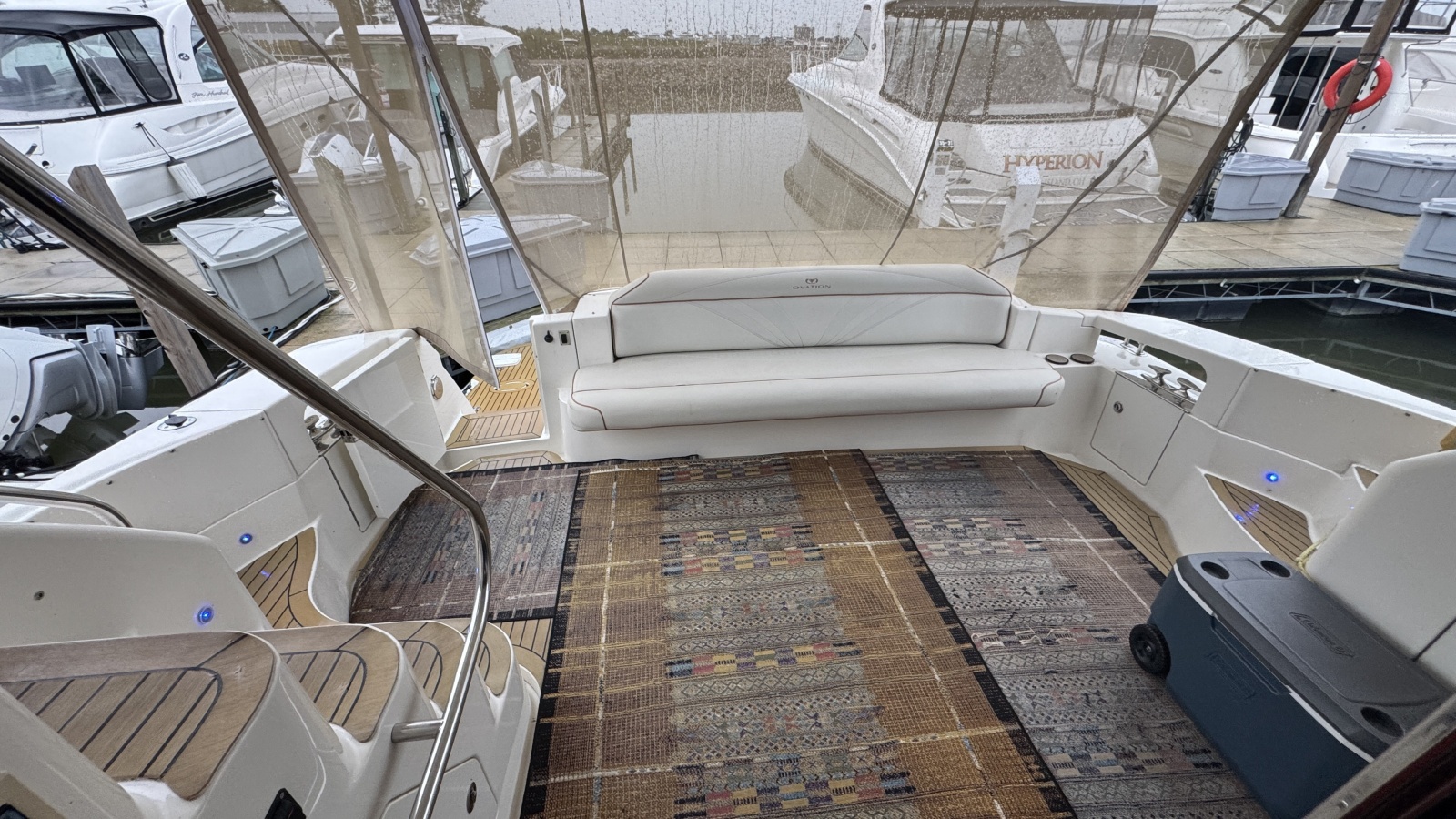 Aft Cockpit