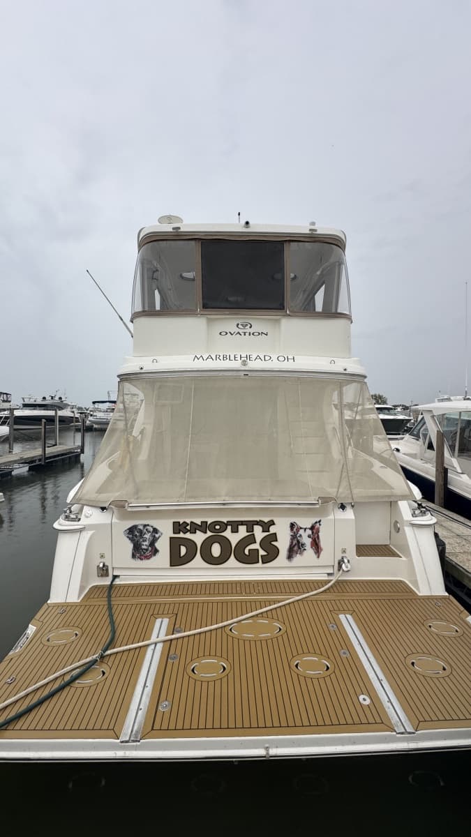 Exterior - Stern