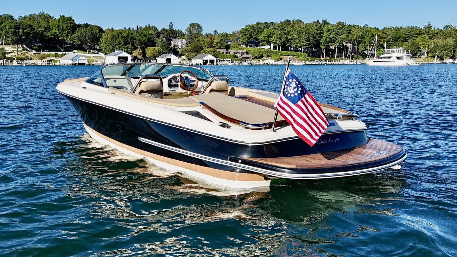 2016 Chris-Craft Carina 21
