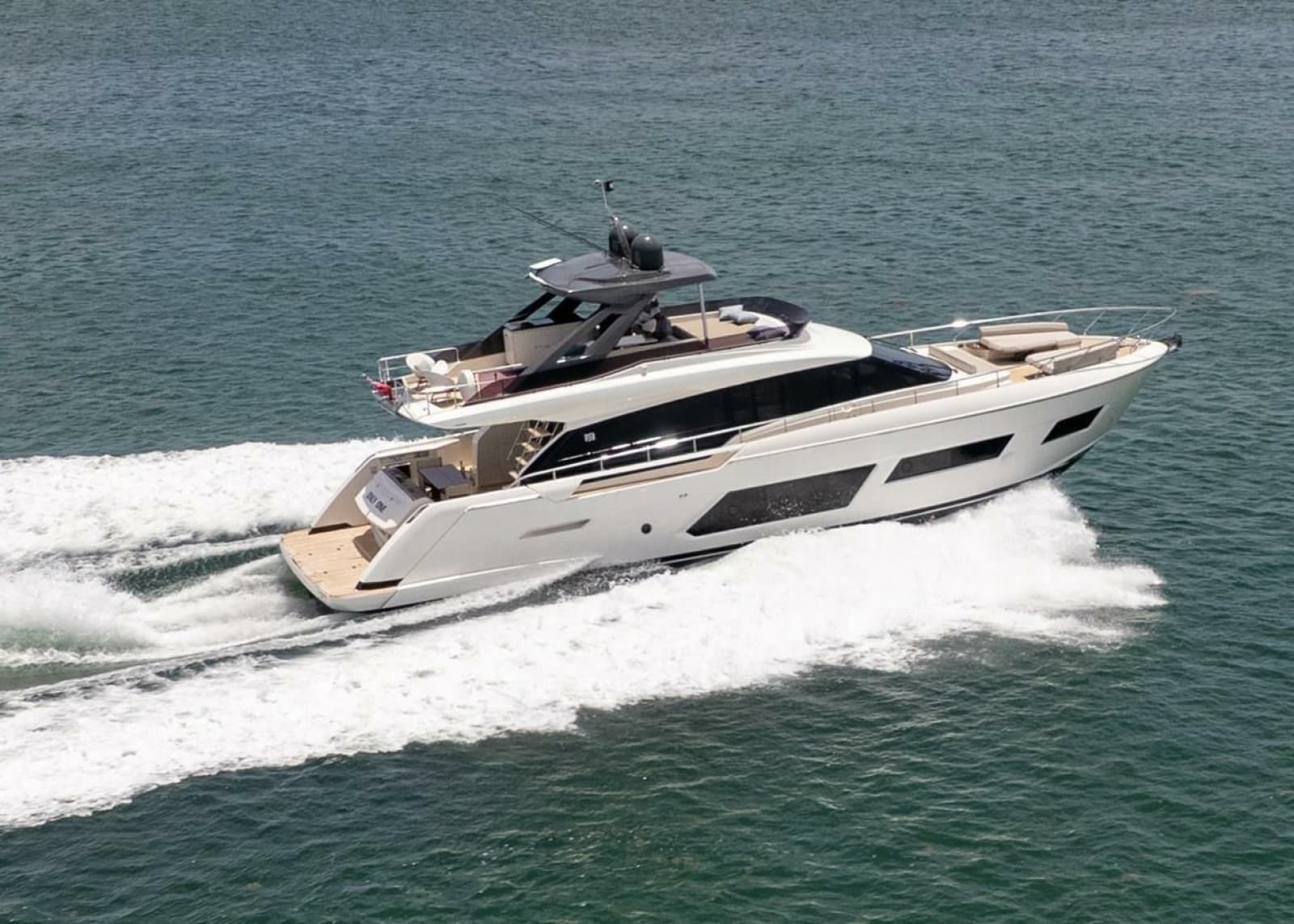 2020 Ferretti Yachts 670 Motoryacht
