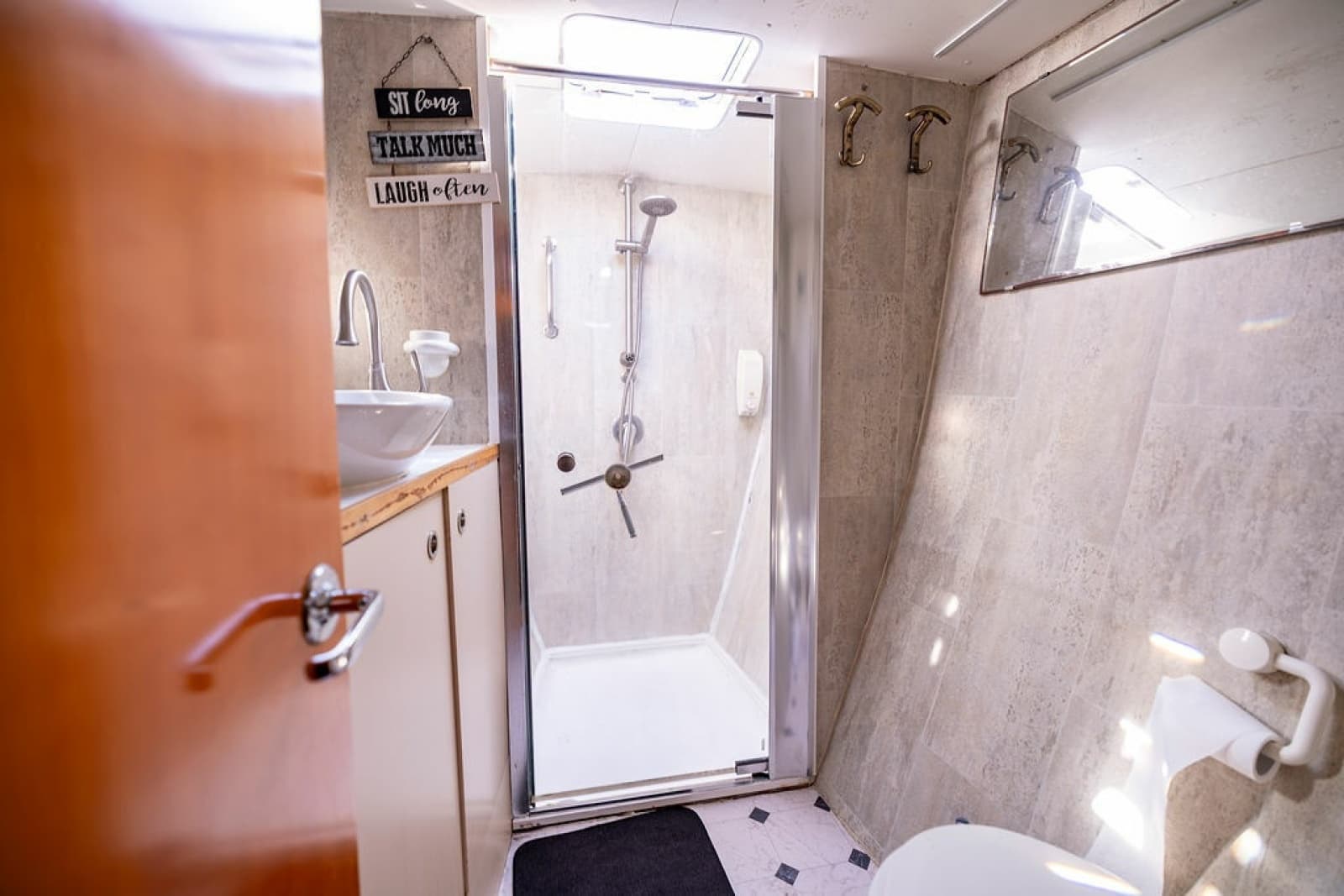2001 Lagoon 410