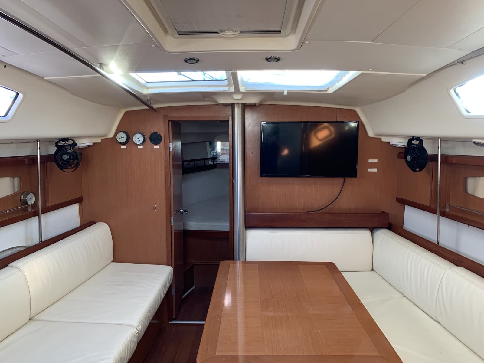 2008 Beneteau Oceanis 40