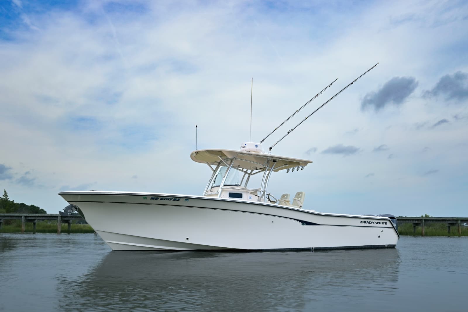 2008 Grady-White 306 Bimini