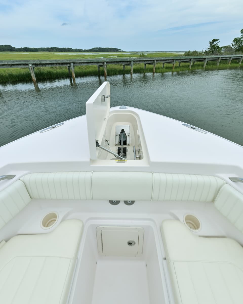 2008 Grady-White 306 Bimini