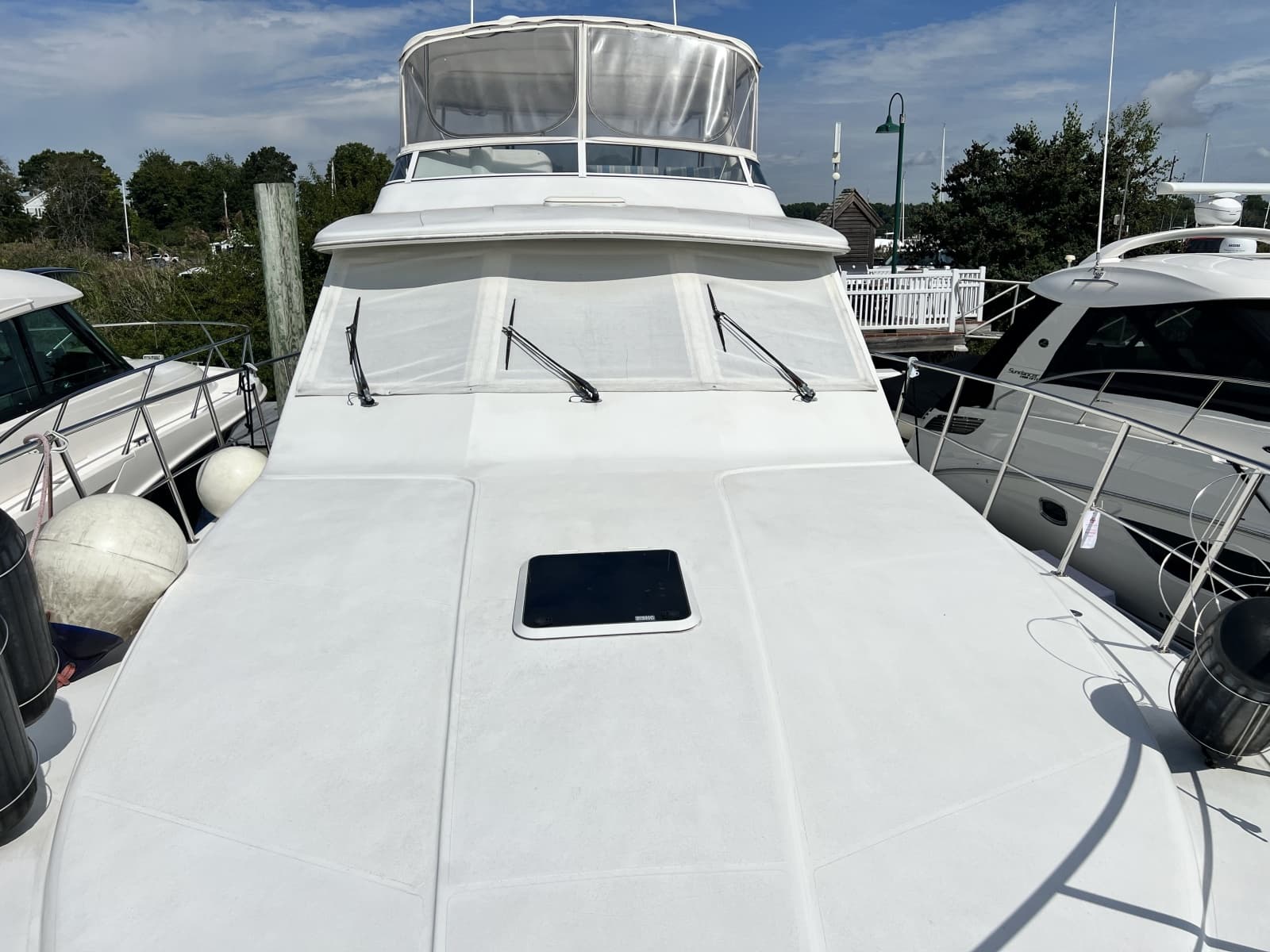 2004 Navigator 4400