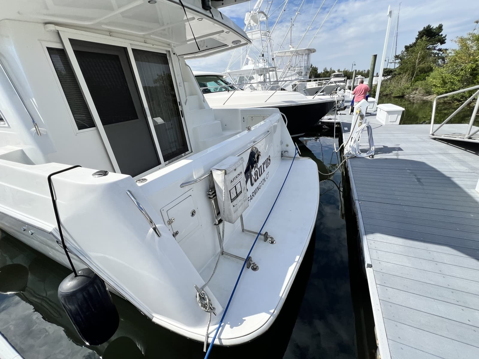 2004 Navigator 4400