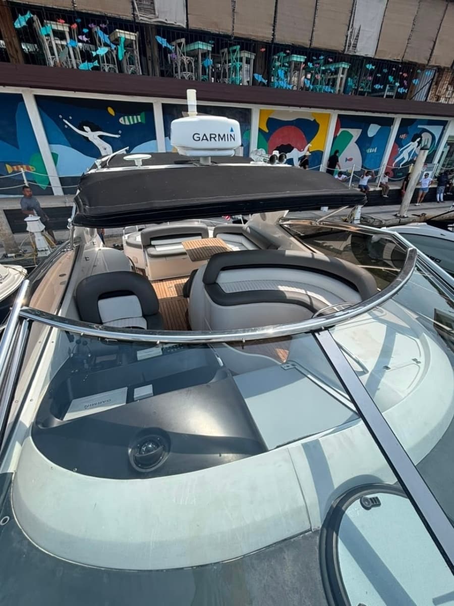 2004 Sunseeker Portofino 46