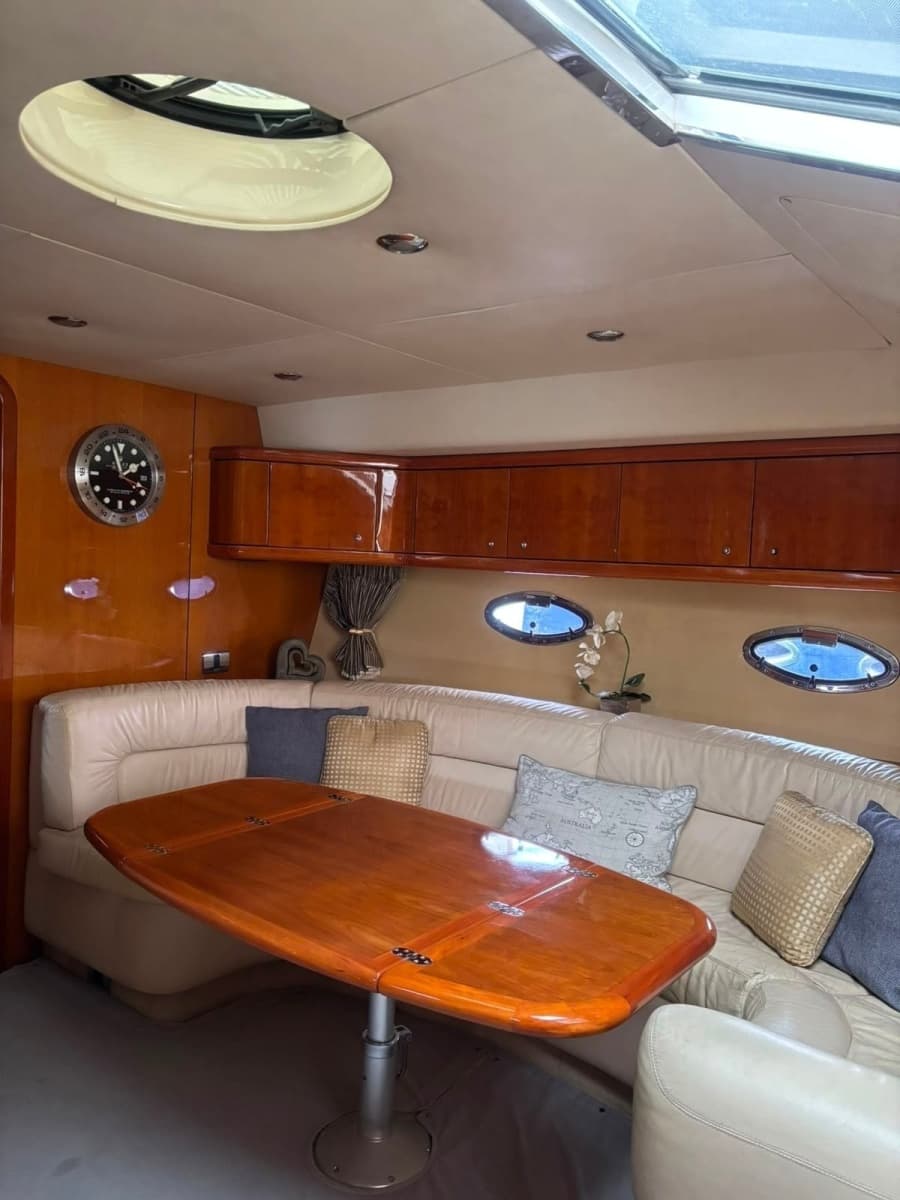 2004 Sunseeker Portofino 46